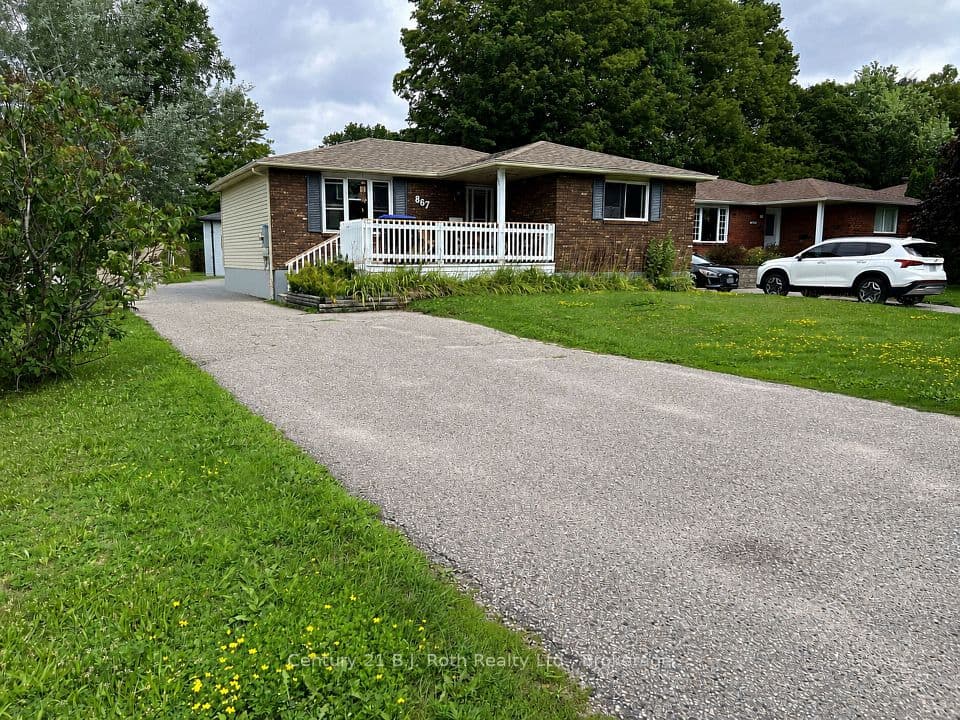 867 Birchwood Drive, Midland, ON L4R 4Y3 – main photo