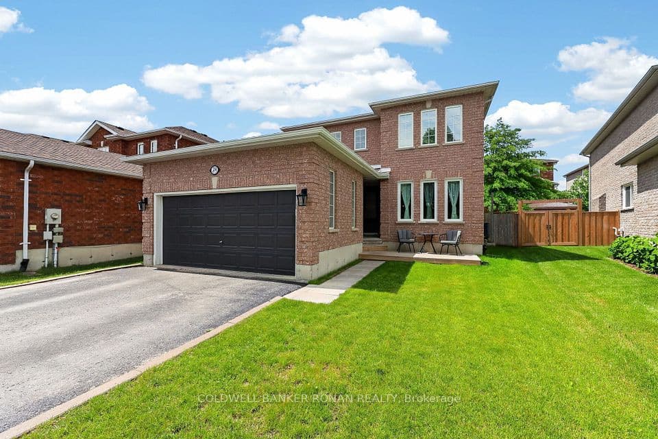 24 Ryan Court, Barrie, ON L4M 6N7 – photo 2