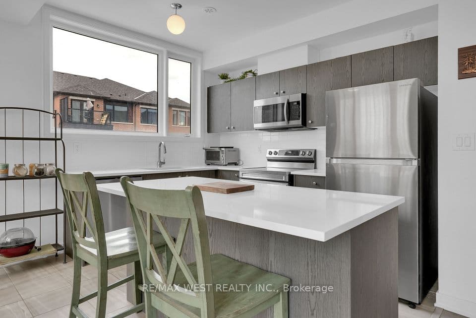 34 Spry Lane, Barrie, ON L4N 0H7 – photo 3
