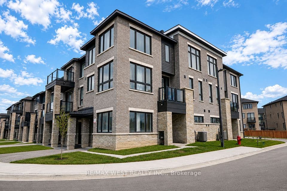 34 Spry Lane, Barrie, ON L4N 0H7 – main photo