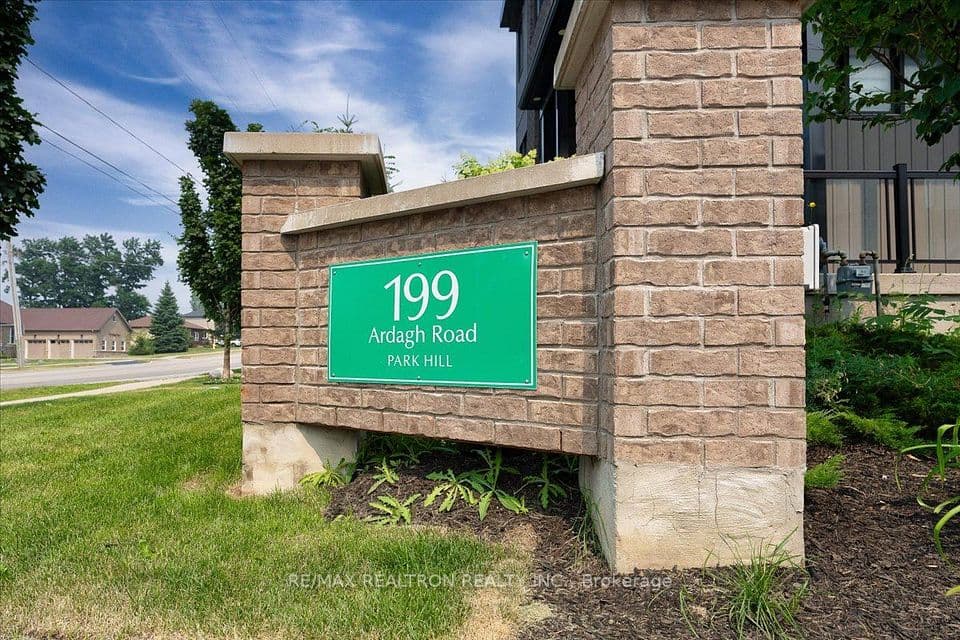 199 Ardagh Road 37, Barrie, ON L4N 0L1 – photo 2