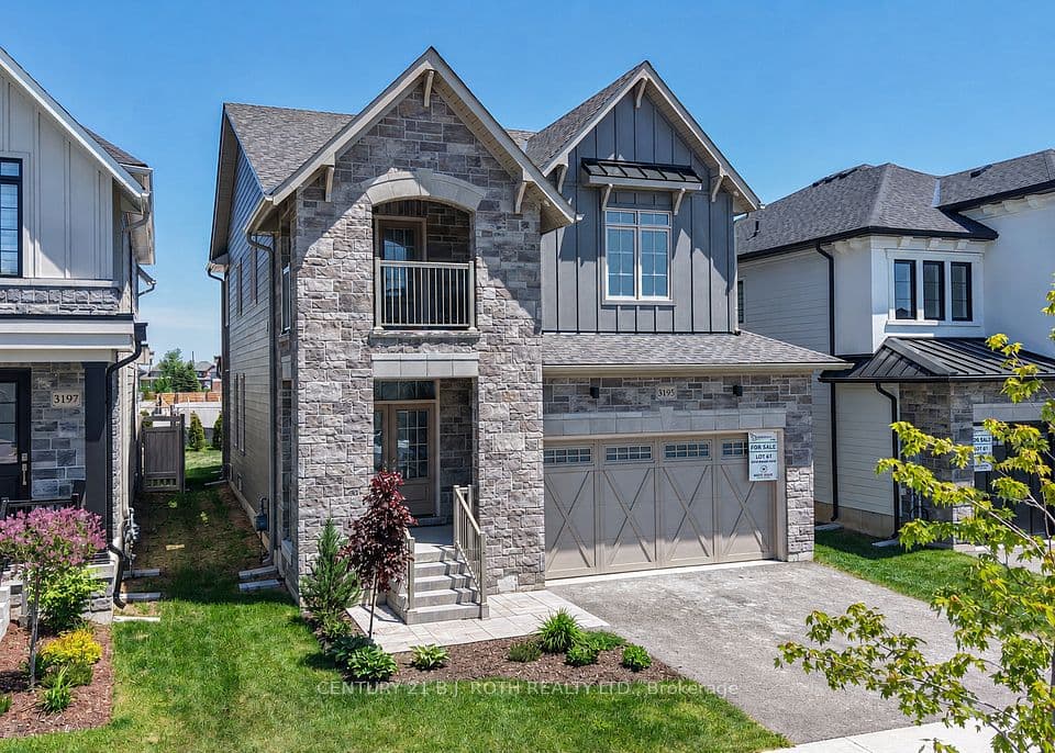 3195 Orion Boulevard, Orillia, ON L3V 8M6 – main photo