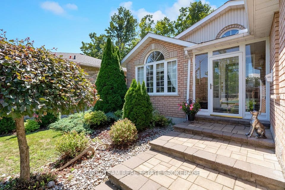 157 Emms Drive, Barrie, ON L4N 9N8 – photo 3