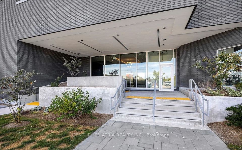 430 Essa Road NE 402, Barrie, ON L9J 0M1 – photo 3