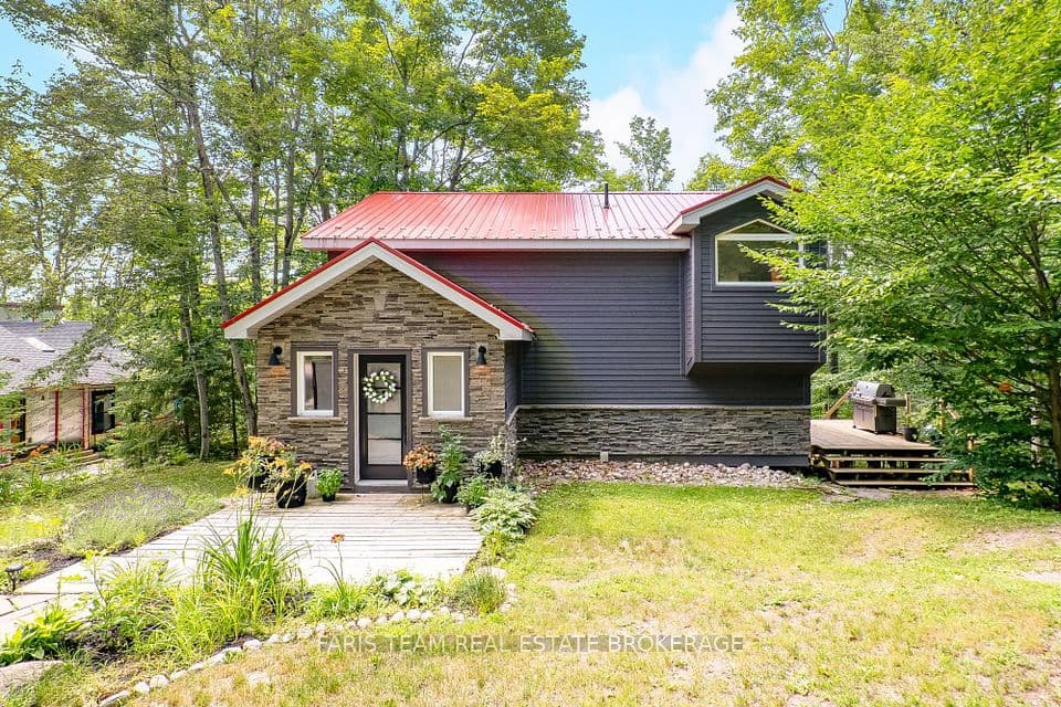 49 Huronwoods Drive, Oro-Medonte, ON L0K 1E0 – main photo