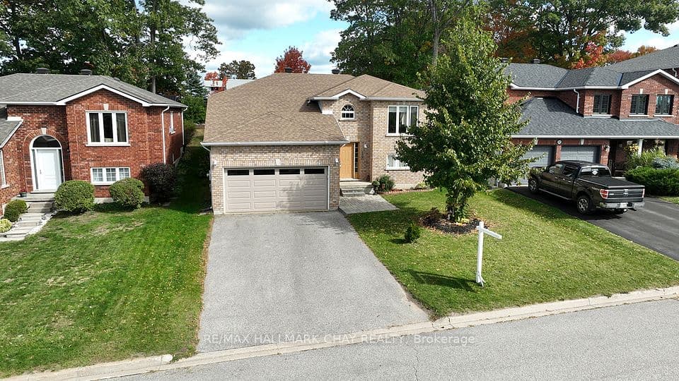 139 WAWINET Street, Midland, ON L4R 5A9 – main photo