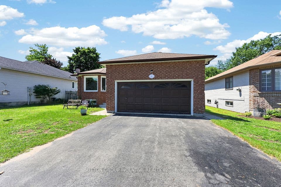6 Riverdale Drive, Wasaga Beach, ON L9Z 1E9 – photo 2