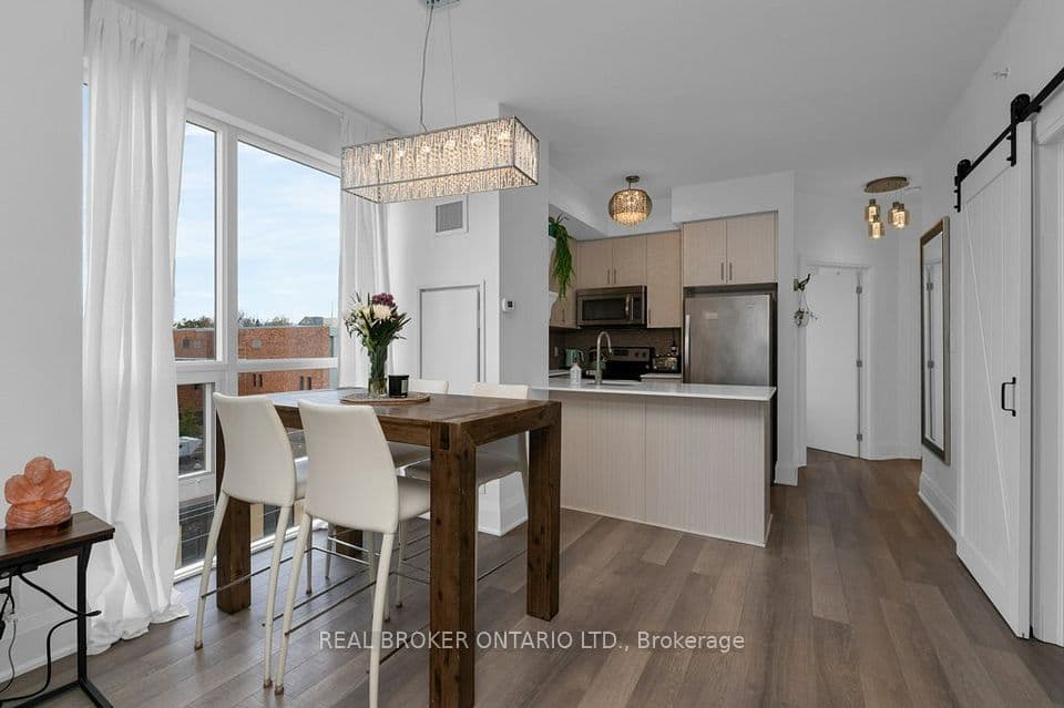 111 Worsley Street #503, Barrie, ON L4M 0J5 – photo 3