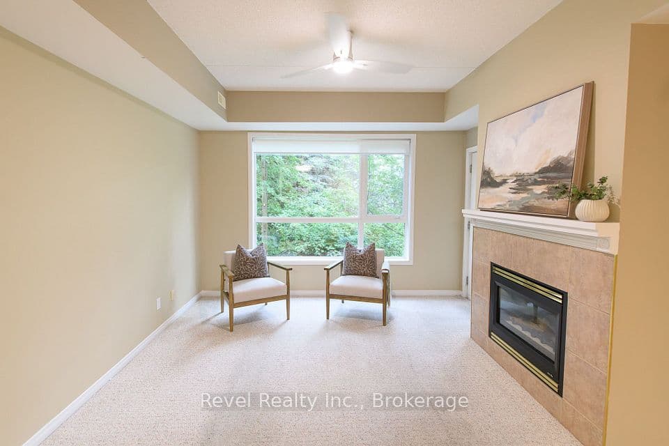 750 Johnston Park Avenue 2006, Collingwood, ON L9Y 5C7 – photo 2