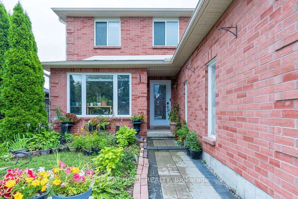 19 Cardinal Street, Barrie, ON L4M 6C8 – photo 3