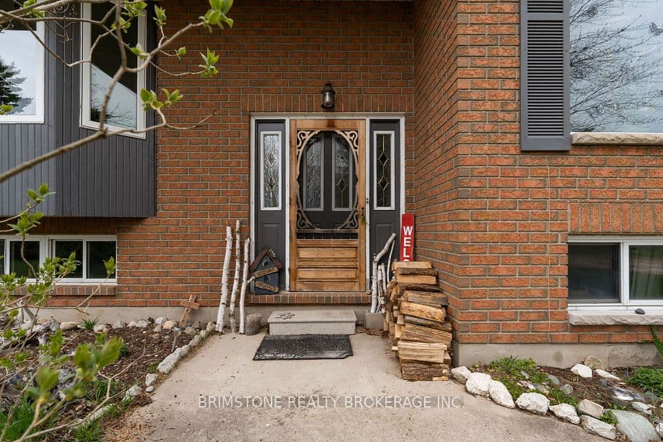 220 Morgan Road, Wasaga Beach, ON L9Z 1N4 – photo 2