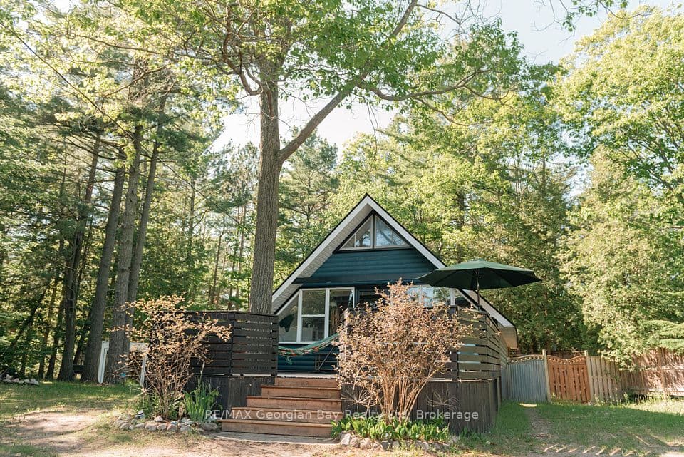 8 Sunrise Court, Tiny, ON L9M 0H2 – photo 3