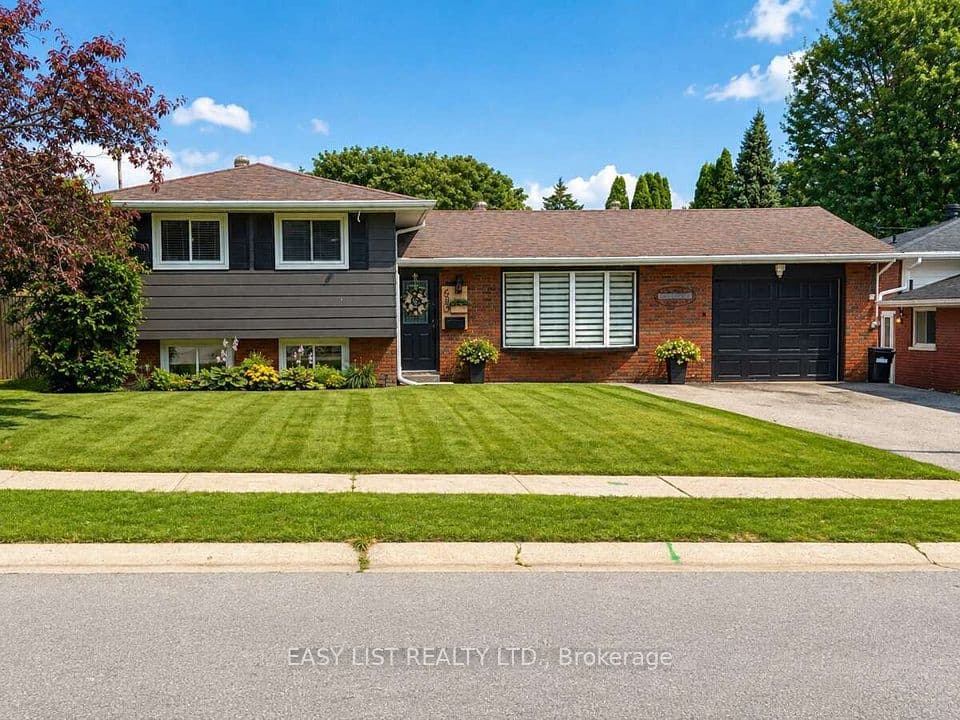 630 Manly Street, Midland, ON L4R 3G5 – main photo