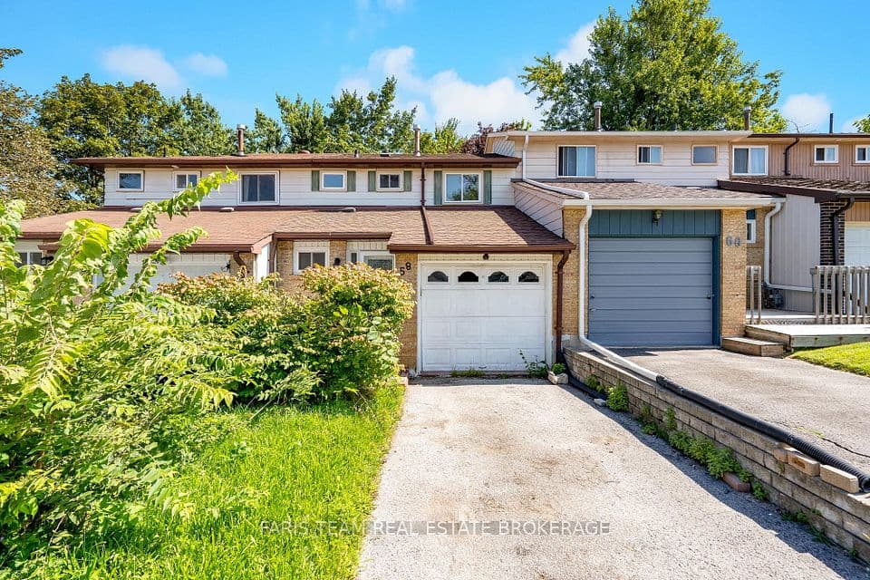 58 Chaucer Crescent, Barrie, ON L4N 4T7 – main photo