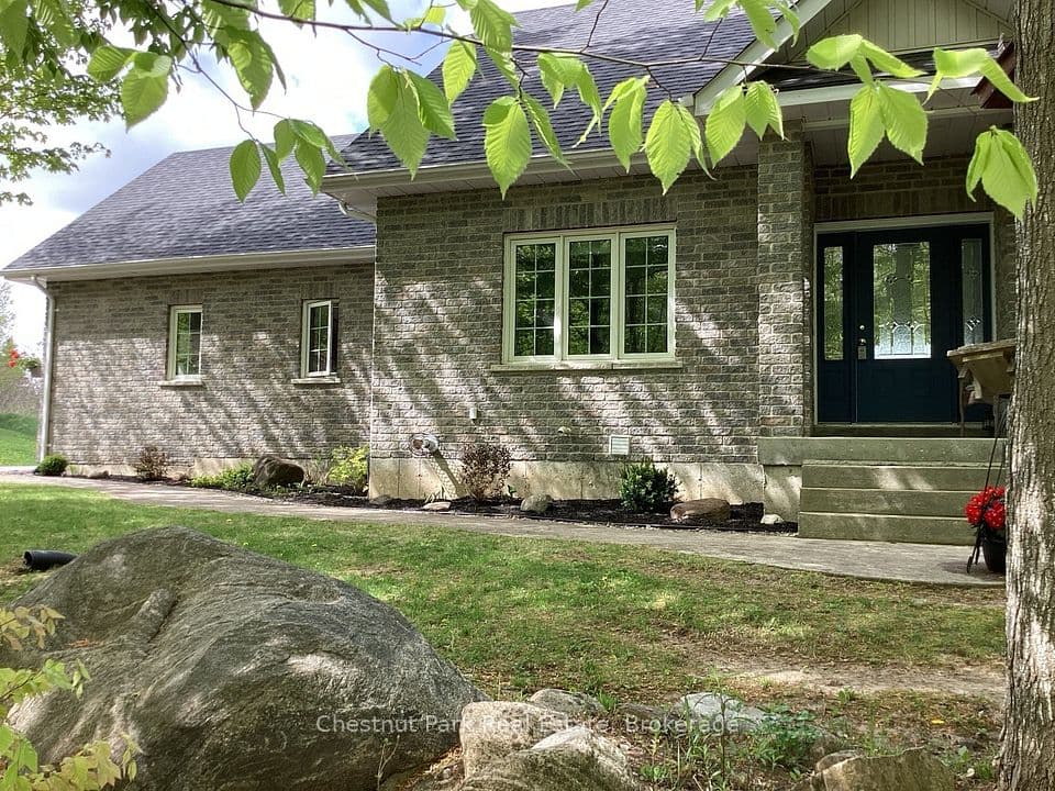 28 Boyd Crescent, Oro-Medonte, ON L0K 1N0 – photo 3