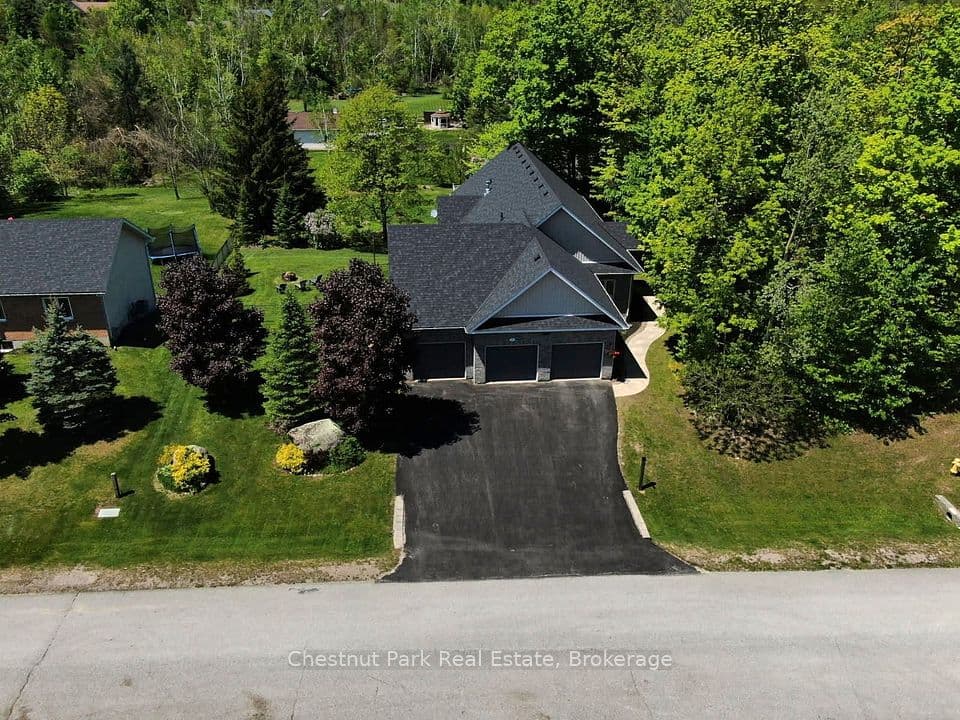 28 Boyd Crescent, Oro-Medonte, ON L0K 1N0 – photo 2