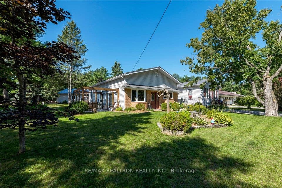 4090 Wainman Line, Orillia, ON L3V 7C3 – main photo