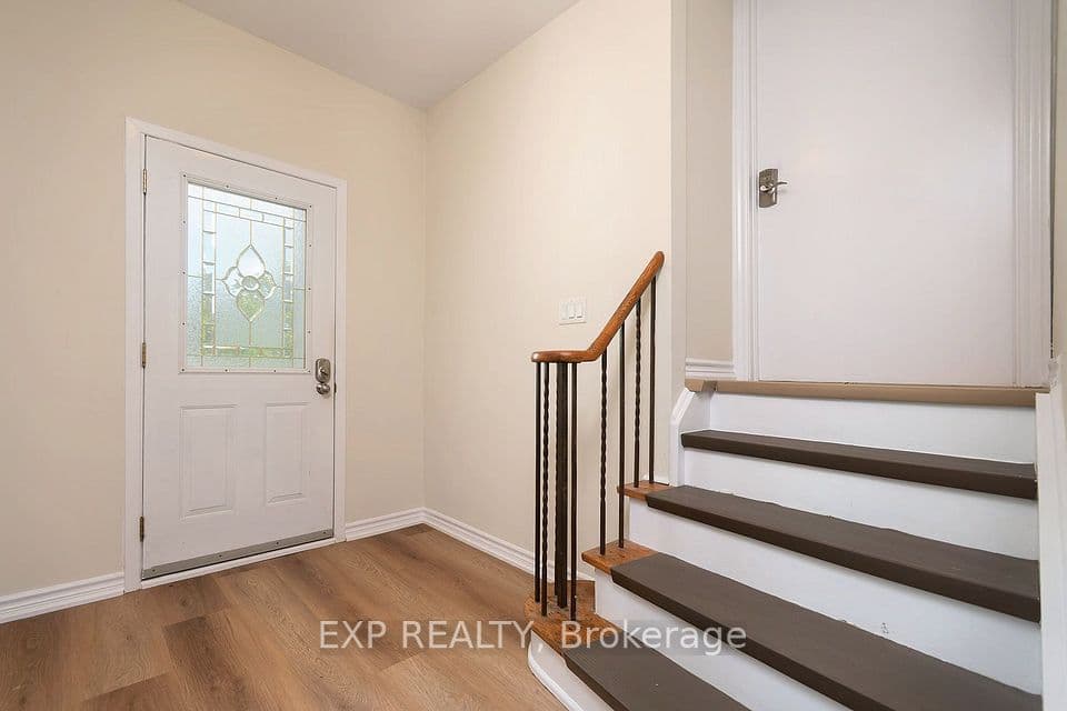 260 Cook Street, Barrie, ON L4M 4H6 – photo 2