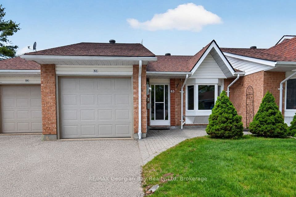 696 King Street 63, Midland, ON L4R 5B6 – main photo