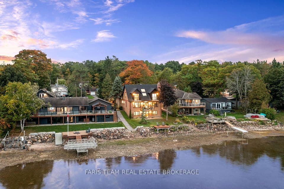 238 Robins Point Road, Tay, ON L0K 2A0 – main photo