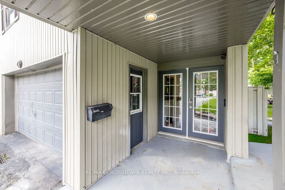 6 Ashdale Court, Barrie, ON L4M 5B5 – photo 3