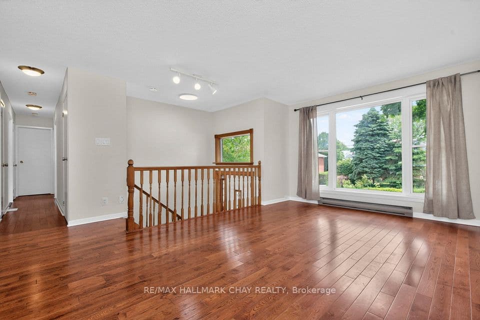 716 Dominion Avenue, Midland, ON L4R 1S6 – photo 2