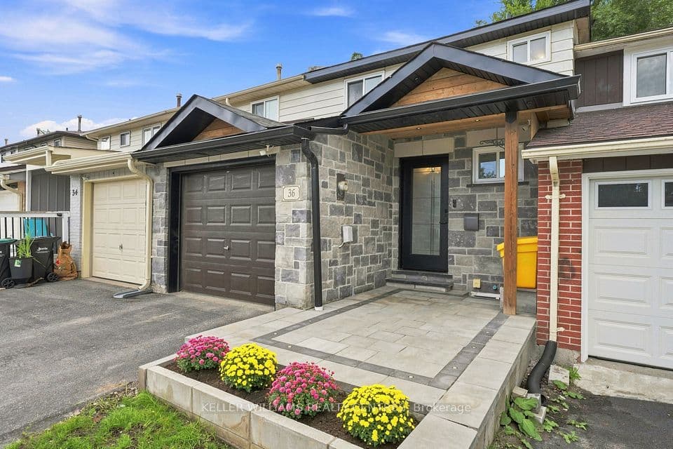 36 Chaucer Crescent, Barrie, ON L4N 4T7 – main photo