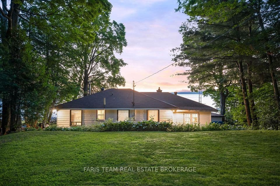 1697 Champlain Road, Tiny, ON L9M 0E3 – main photo