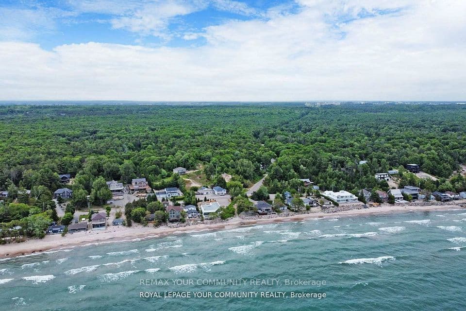 1207 Tiny Beaches Road S, Tiny, ON L0L 2T0 – main photo