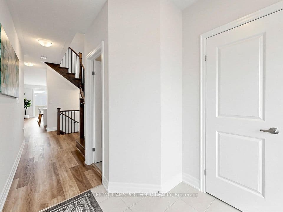 23 Rosanne Circle, Wasaga Beach, ON L9Z 0N4 – photo 2