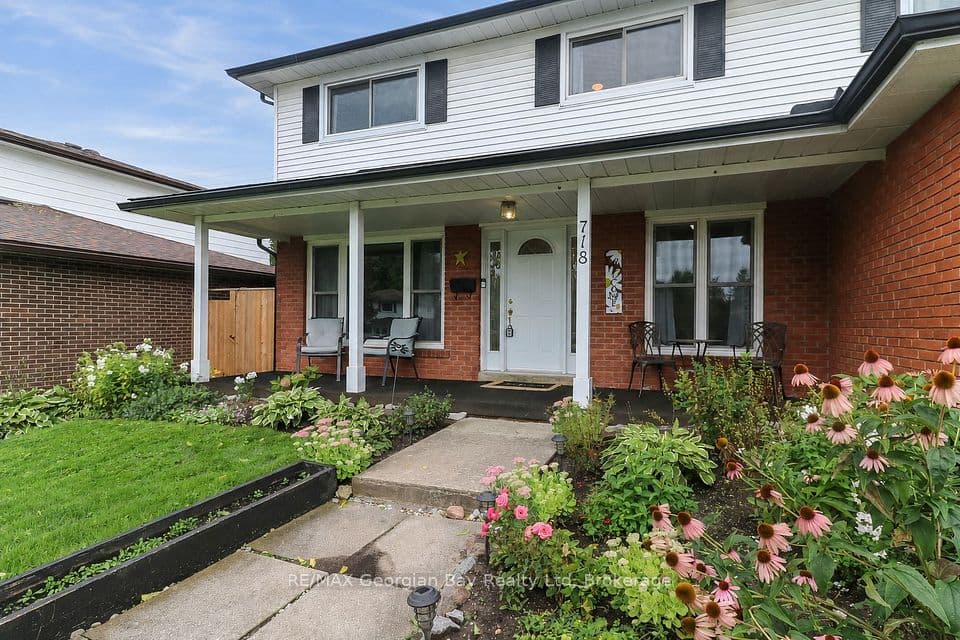718 Birchwood Drive, Midland, ON L4R 2P7 – photo 3