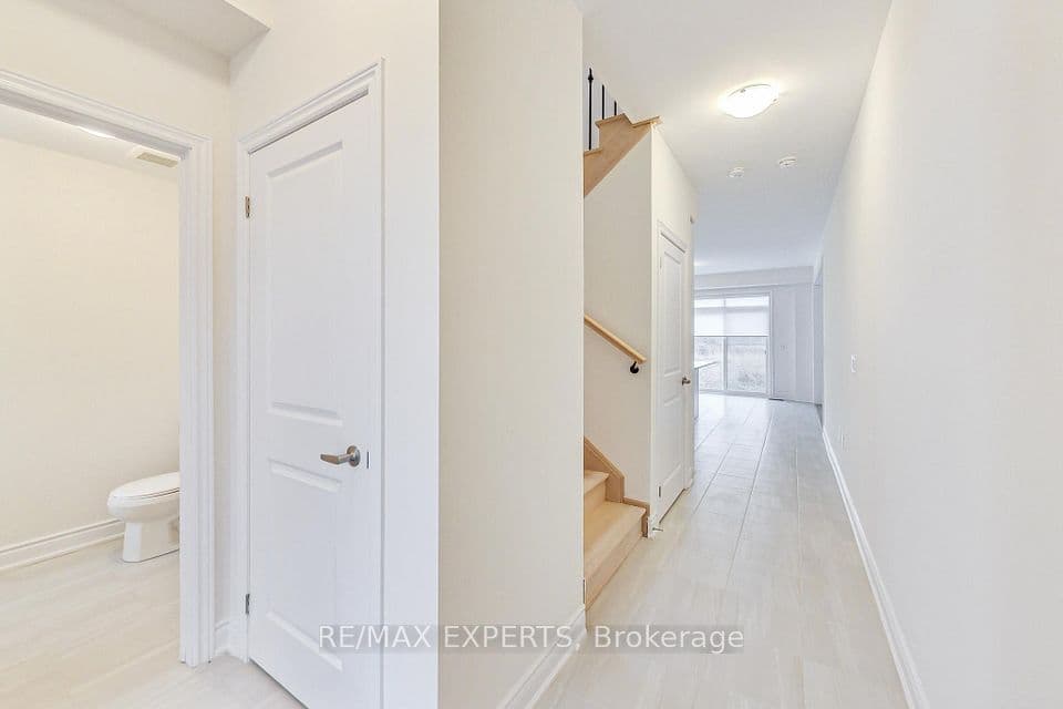62 Season Crescent, Wasaga Beach, ON L9Z 0M5 – photo 3