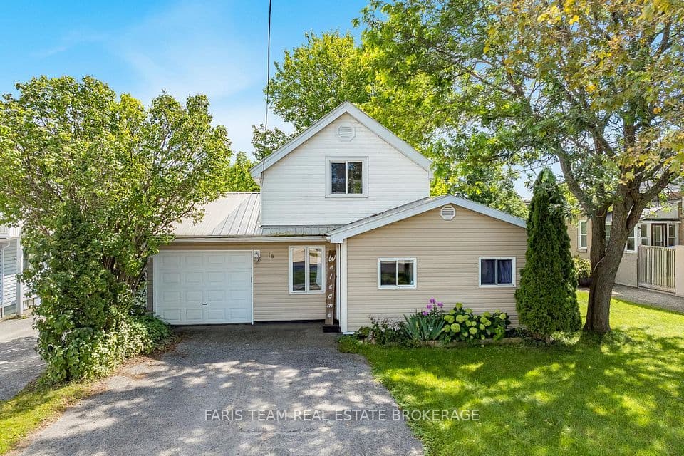 18 Poyntz Street, Penetanguishene, ON L9M 1M4 – photo 2