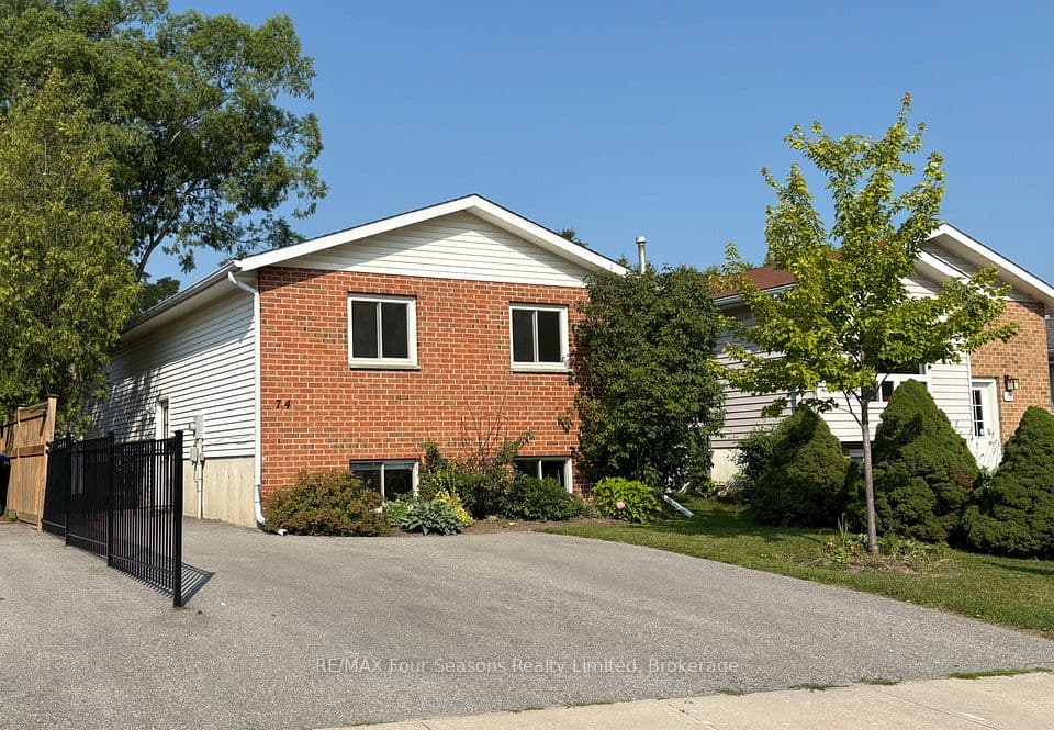 74 Telfer Road, Collingwood, ON L9Y 4S2 – main photo