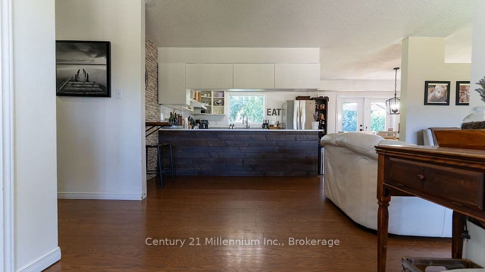 5 Mckean Boulevard, Clearview, ON L0M 1P0 – photo 3