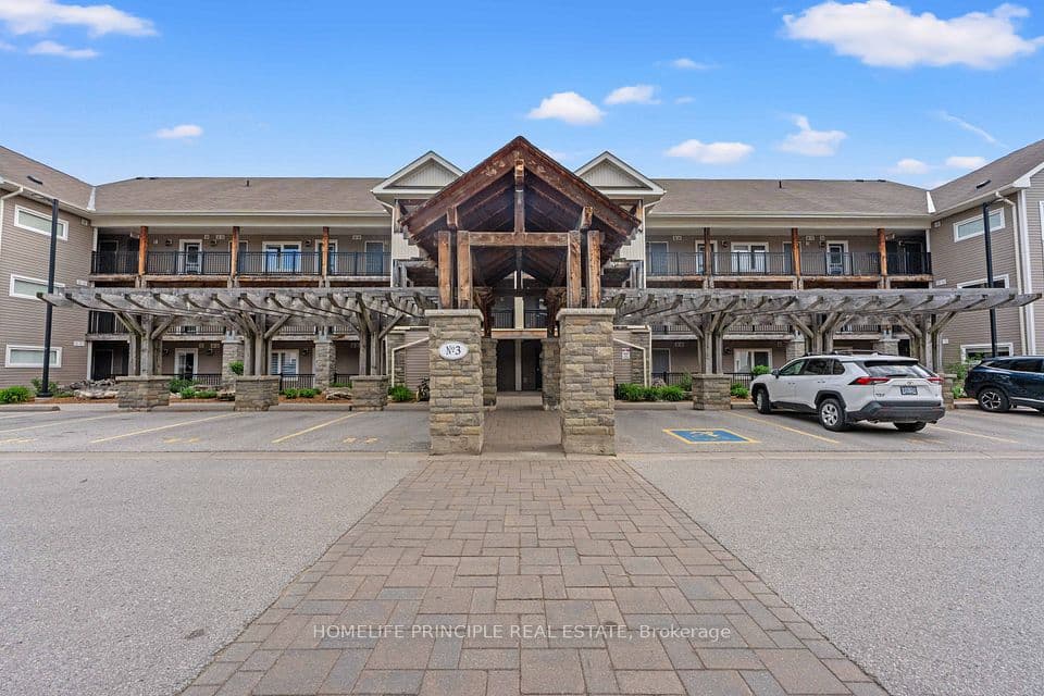 3 Brandy Lane Drive 205, Collingwood, ON L9Y 0X4 – photo 2