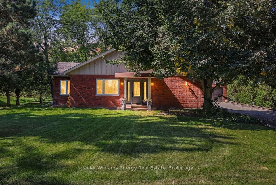 60 Bayside Avenue, Tay, ON L0K 2A0 – main photo