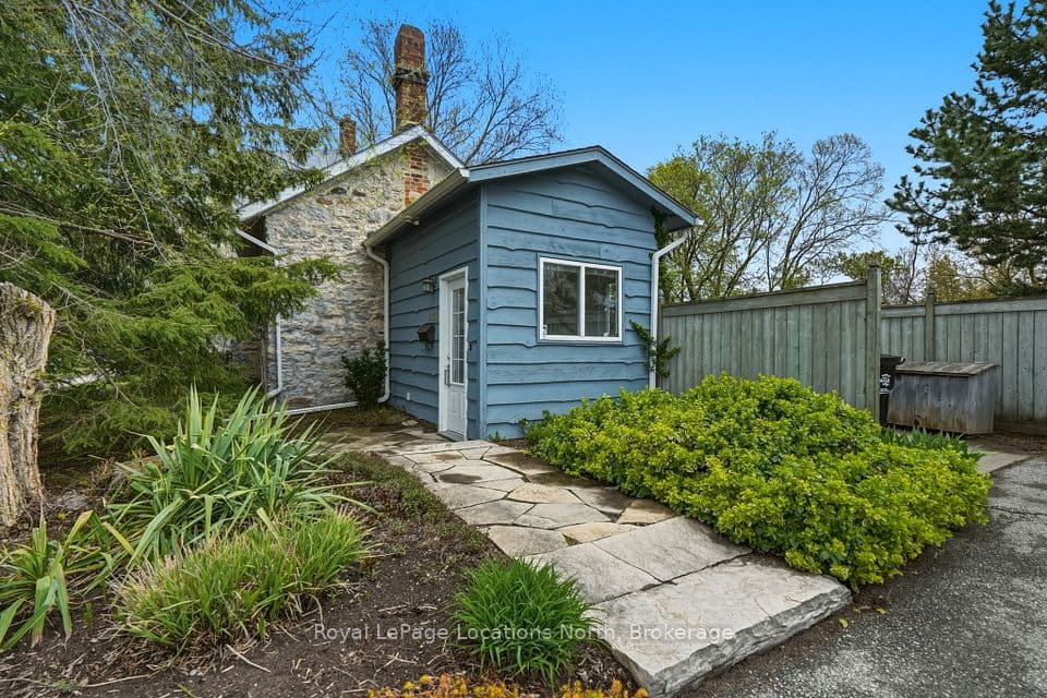562 Cameron Street, Collingwood, ON L9Y 2J3 – photo 2