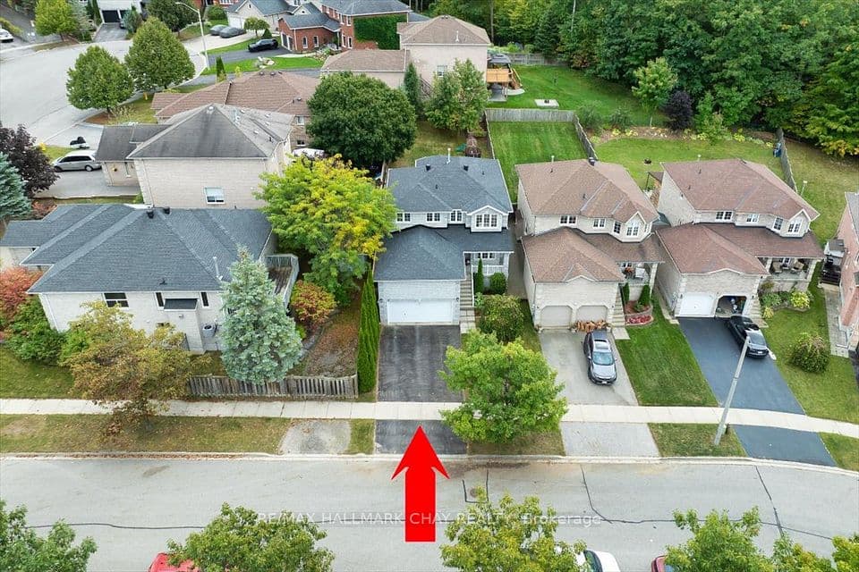 3 Bell Street, Barrie, ON L4N 0J2 – photo 3