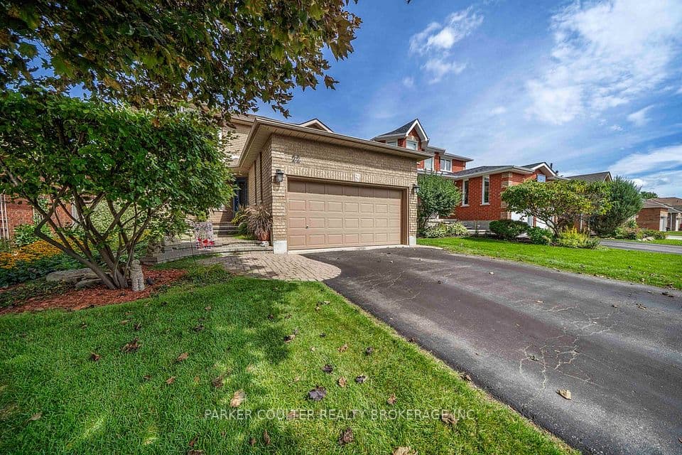 22 Taylor Drive, Barrie, ON L4N 8K6 – photo 3
