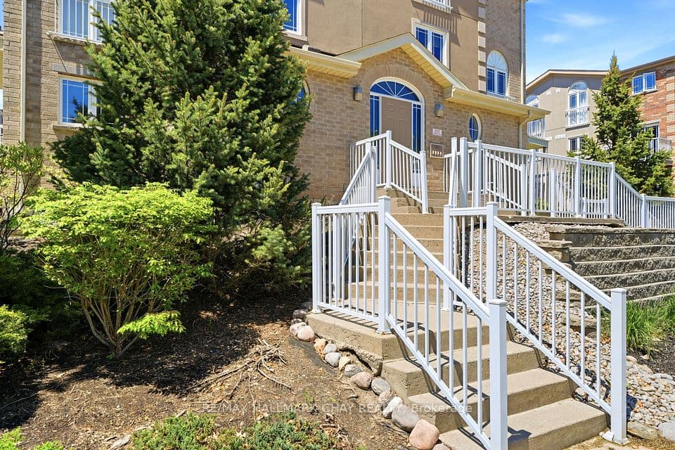 408 Veterans Drive 1, Barrie, ON L4N 9G9 – photo 3