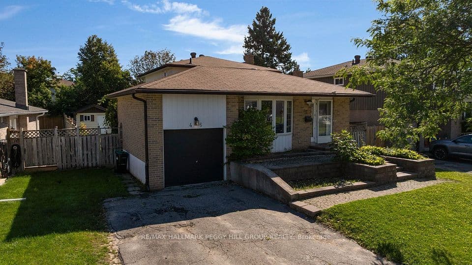 46 College Crescent, Barrie, ON L4M 2W3 – main photo