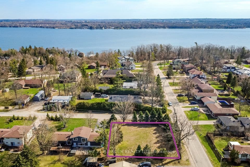 1 (part1) Baycrest Drive, Barrie, ON L4M 7C7 – main photo