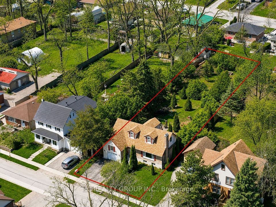 10 NORTH Street, Barrie, ON L4M 2R9 – photo 2