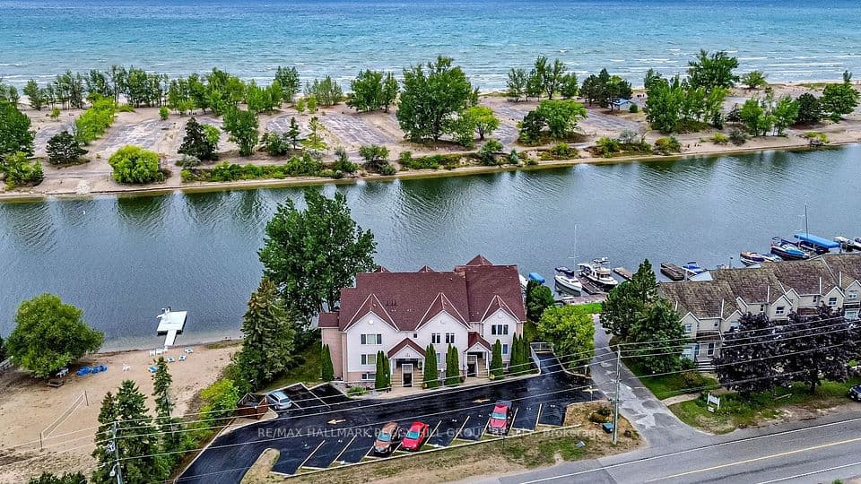 194 River Road E 3B, Wasaga Beach, ON L9Z 2L6 – main photo