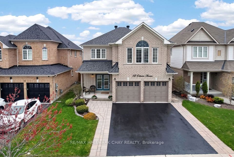 12 Orleans Avenue, Barrie, ON L4M 0B1 – main photo