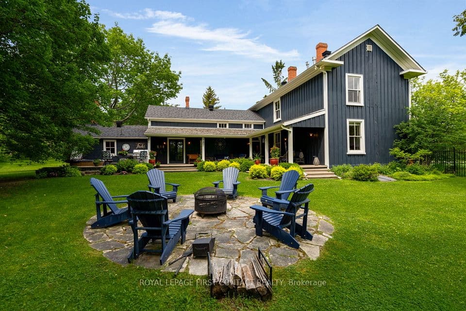 311 Tollendal Mill Road, Barrie, ON L4N 7S6 – main photo