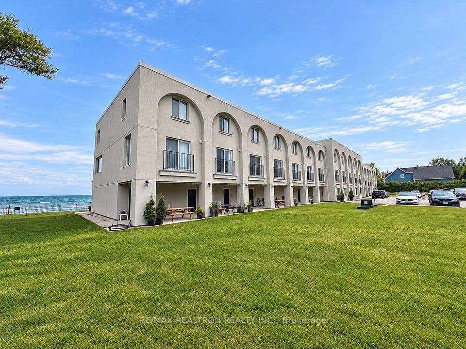 1064 Tiny Beaches Road S 2, Tiny, ON L0L 2T0 – main photo