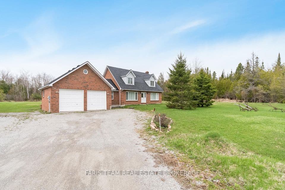 2104 Newton Street, Tay, ON L0K 2A0 – photo 3