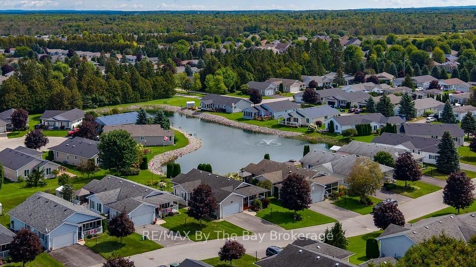 19 KENTUCKY Avenue, Wasaga Beach, ON L9Z 3A8 – photo 2